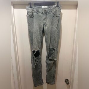 BRAX Mens Jeans 32W 31L Chuck Modern Fit  5 Pocket Distressed Gray Thrashed Punk